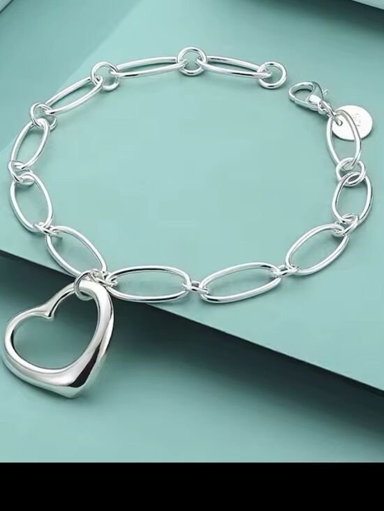Jewelry - Chain link bracelet with heart pendant in 925 sterling silver